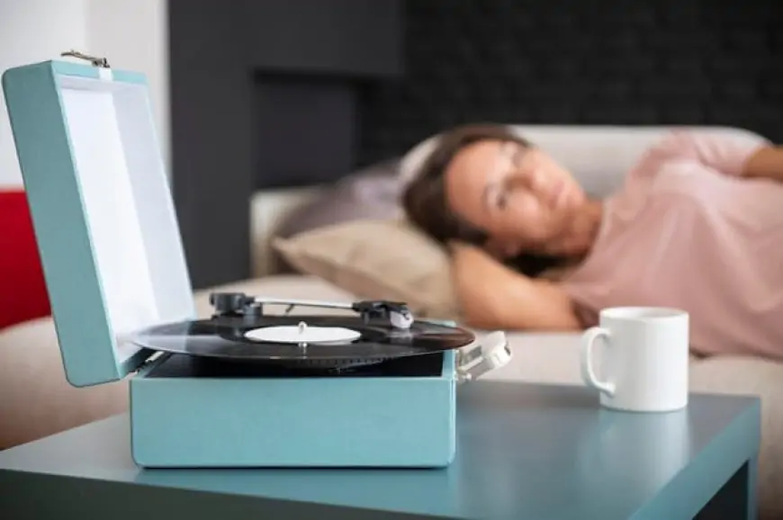 Müzik Dinleyerek Uyumanın Psikolojik Faydaları ve İpuçları