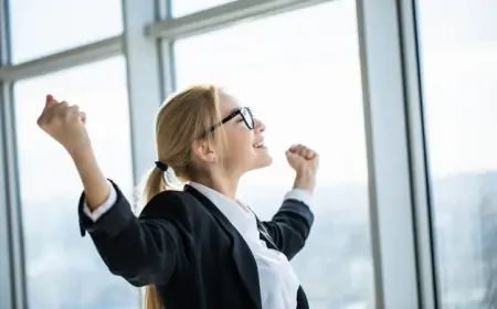 Zen to Done: Basit ve Etkili Üretkenlik Sistemi İle Daha Odaklanmış ve Stresi Azaltmış Bir Hayat