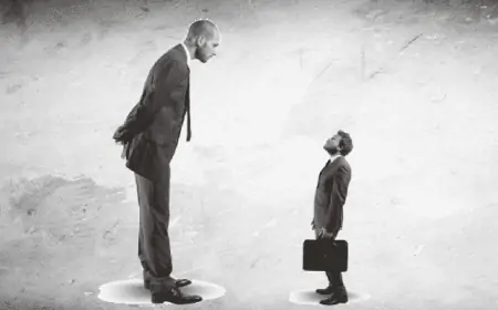 Üstünlük Kompleksi: Benmerkezciliğin Gölgesi