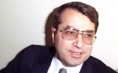 Türk Kimliğinin Savunucusu: Dr. Sadık Ahmet Kimdir?