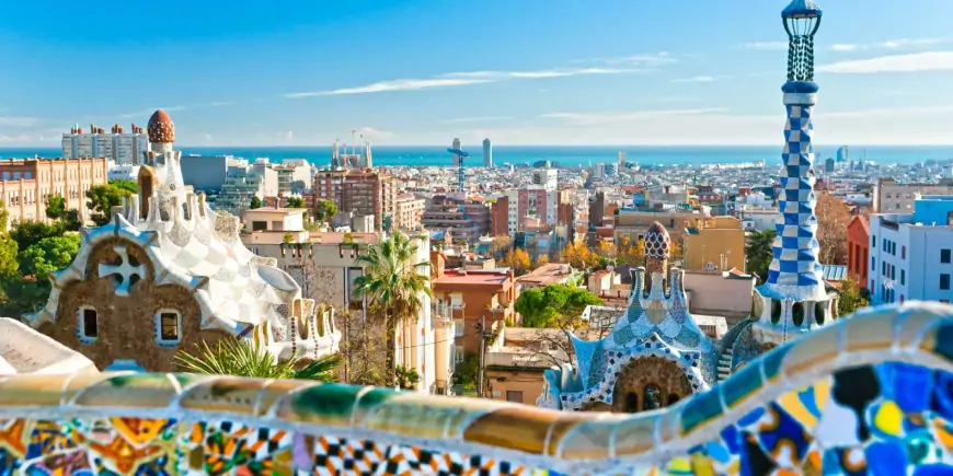  Park Güell