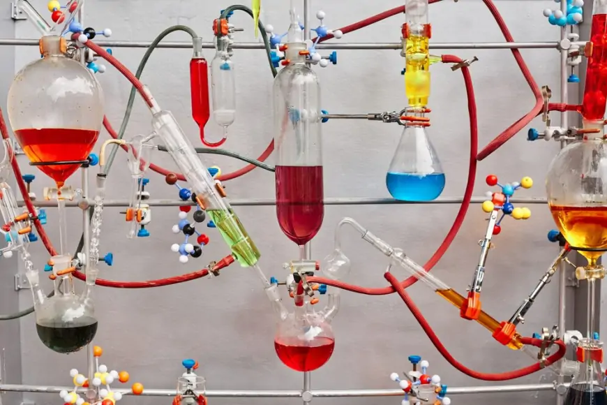 Kimyasal Analiz Yöntemleri ve Laboratuvar Teknikleri