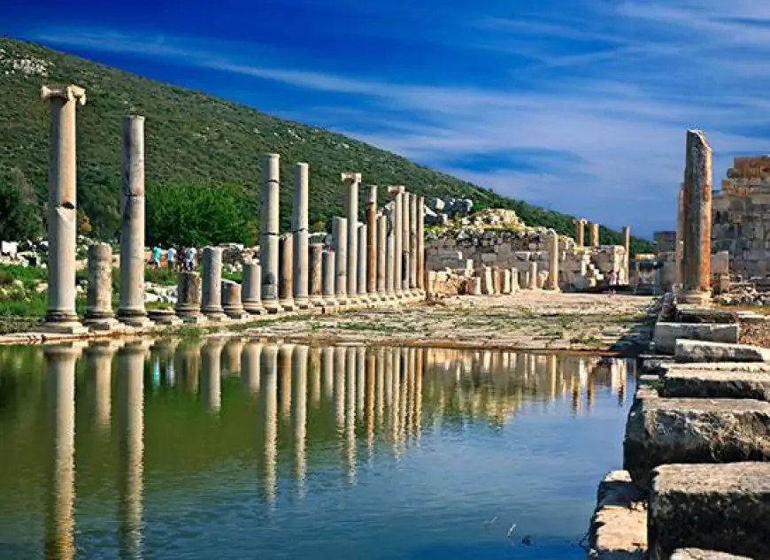 Patara Antik Kenti: Likya Birliği'nin Önemli Merkezlerinden Biri