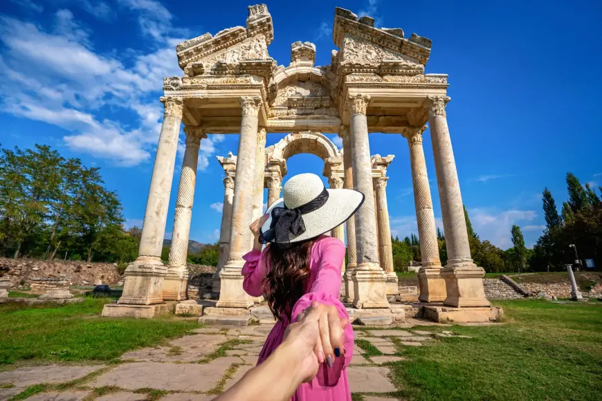 Aphrodisias Antik Kenti: Karia'nın Sanat İncisi ve Arkeolojik Harikası