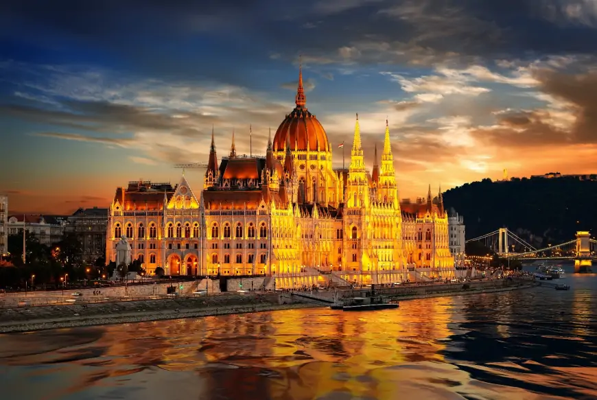 Budapeşte'de Termal Sular ve Harika Manzaralar: Sıcacık Bir Başkent Keşfi