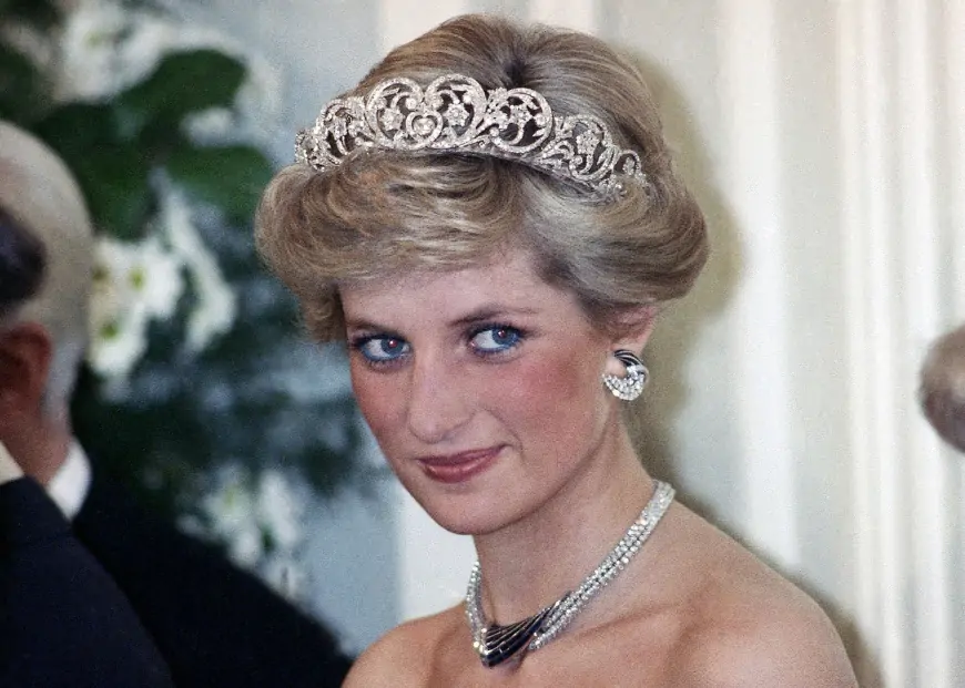 Princess Diana: Modern Monarşinin İkonu